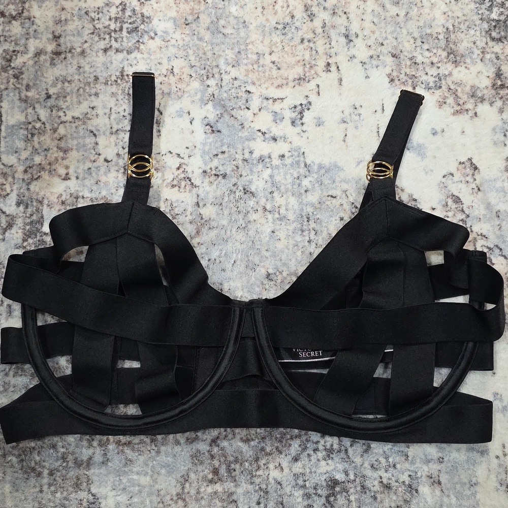 Victoria's Secret Black Strappy Cage Underwire Bra 34DD/E75 - Picture 6 of 7